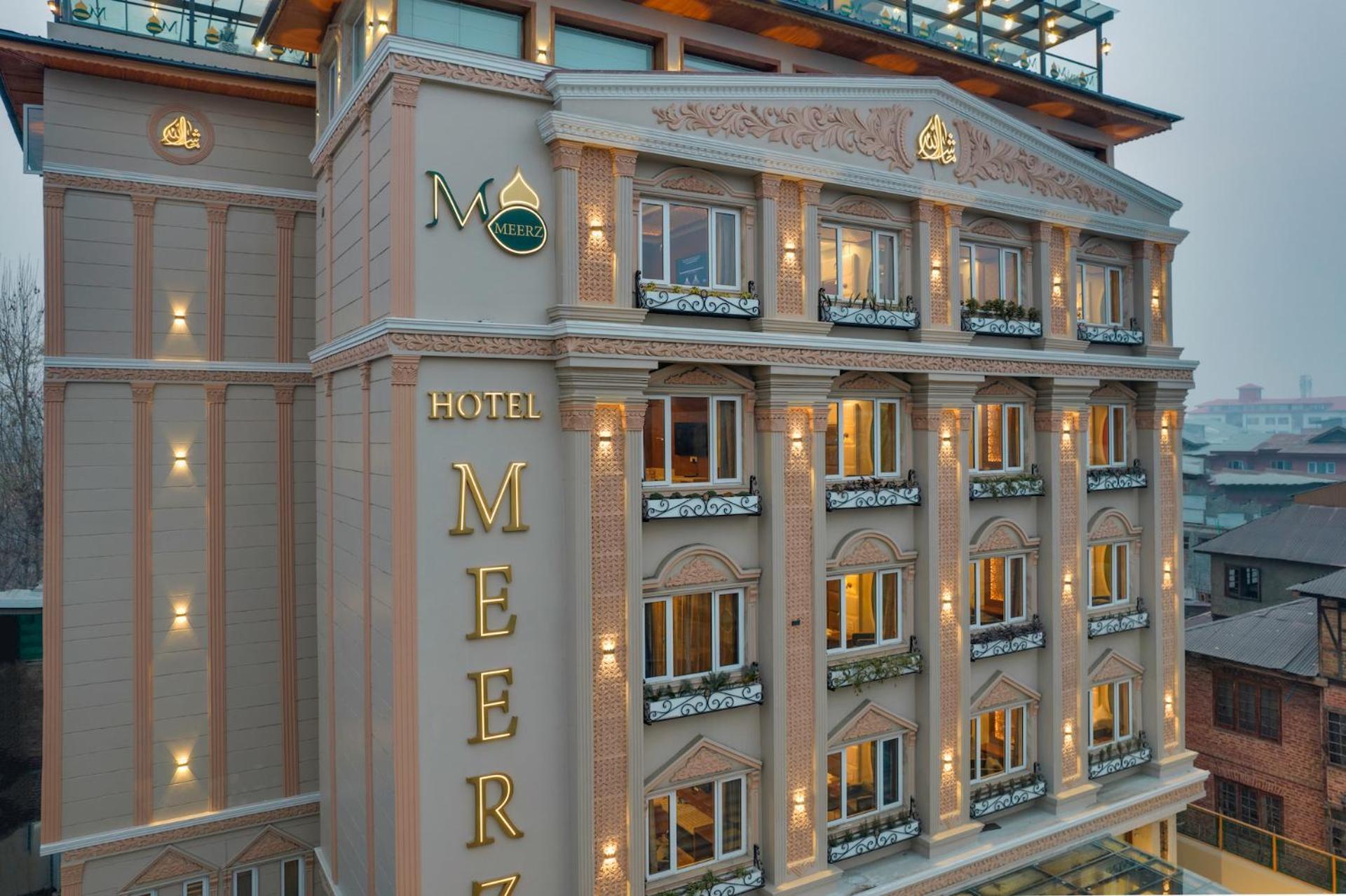 Hotel Meerz Srīnagar Exterior foto